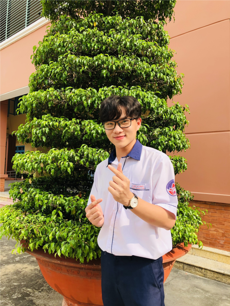 NGUYỄN NHẬT TRUNG _LỚP 12A1_GIẢI II - HÓA HỌC.jpg